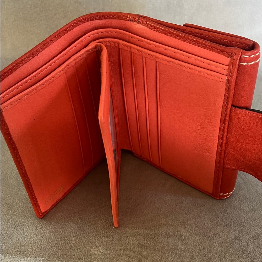 Coach Orange Leather Wallet with Gold Turnlock - Picture 6 of 7